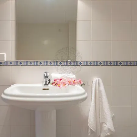 Puerto Beach Apartament Estepona